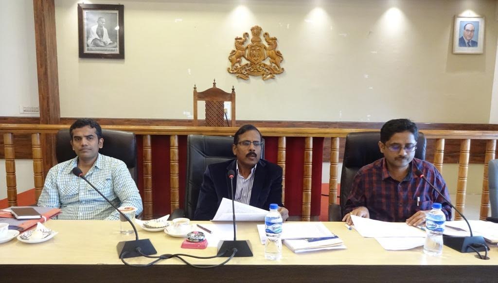 ಸ್ವಂತ ನಿವೇಶನವಿಲ್ಲದ ನಿಲಯಗಳ ಬಗ್ಗೆ ಮಾಹಿತಿ ಒದಗಿಸಲು ಜಿಲ್ಲಾಧಿಕಾರಿ ಸೂಚನೆ